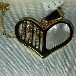 Mother of pearl and stainless steel heart pendant and earrings set